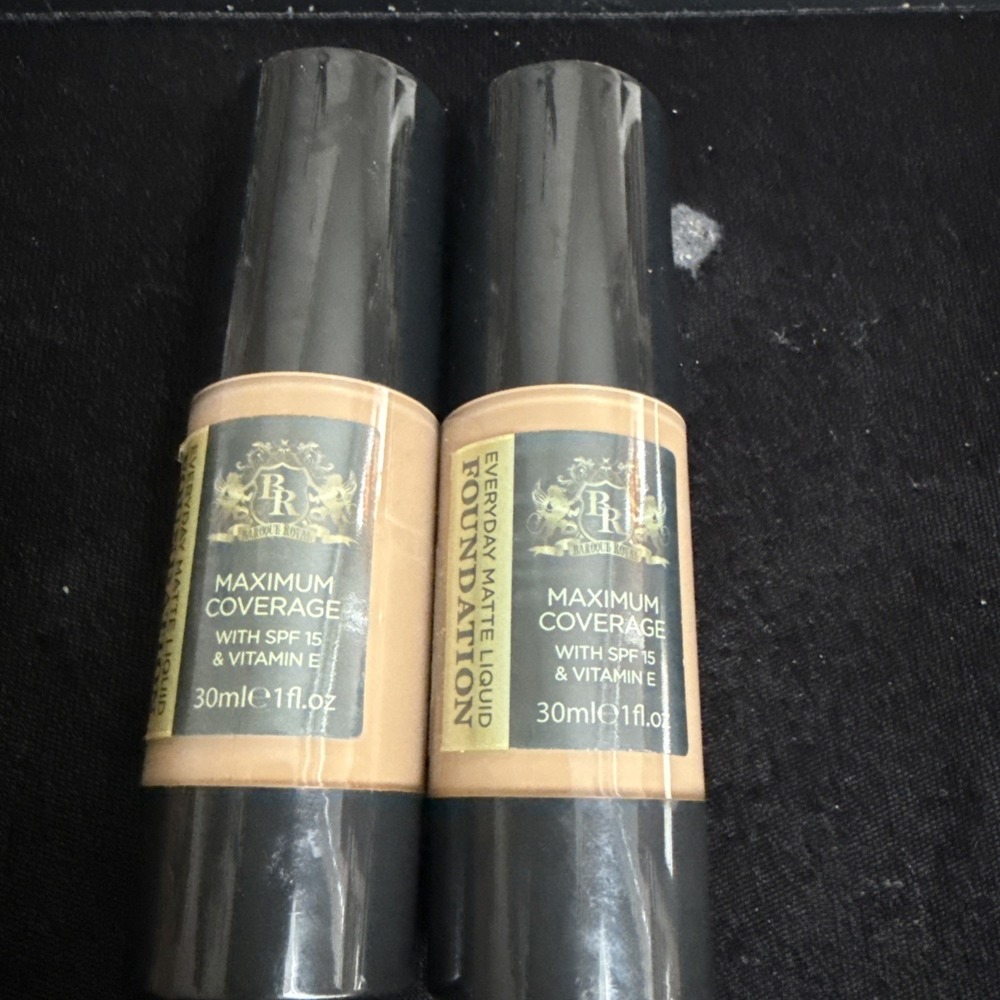 Foundation Baroque Royal Lot (2) 1oz Ea. SPF 15 And. E. 4228. Color 18